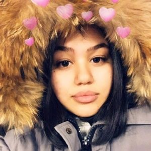 Meet your Posher, Melany